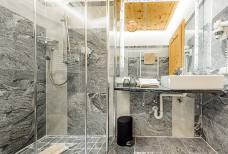 Naturhotel Lüsnerhof - Badezimmer 104