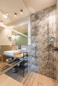 Hotel Saalerwirt - Bagno nell'appartamento accessibile 34