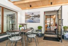 Hotel Teresa - Rampe zur Bar Konditorei Eisdiele