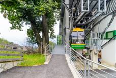 Rampa d'accesso all'entrata accessibile