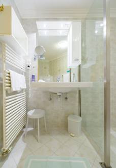Hotel Schwarzenbach - Badezimmer