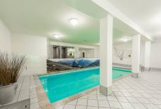 Apartment Riederhof - Hallenbad