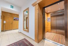 Aufzug im Hotel Bad Moos Dolomites Spa Resort