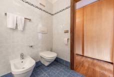 Hotel Tschurtschenthaler - Bagno della camera 15