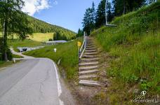 Cabinovia Ruis - Scale di collegamento tra il parcheggio 2 e la stazione di valle