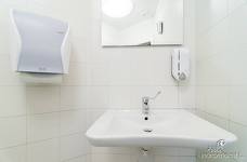 Palestra di arrampicata Salewa Cube - Bagno accessibile