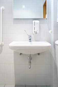 Naturparkhaus Rieserferner-Ahrn: Toiletten