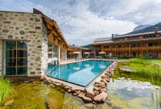 Hotel Tirler - Terrazza con giardino