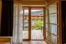 Hotel Tirler - Terrazza con giardino