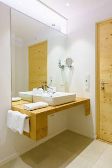 Gourmet & Boutiquehotel Tanzer - Badezimmer 207
