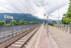 Bahnsteig 1