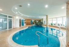 Hotel Bacherhof - Hallenbad, Ruheraum und Fitness
