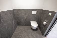 Seilbahn Verdins Tall - Toilette Bergstation