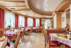 Hotel Maria Theresia: Restaurant und Speisesaal