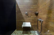 Hallenbad Balneum - WC Umkleidebereich Sauna