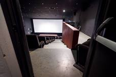 Capitolkino - Filmclub Bozen: Hebebühne zum Kinosaal 1